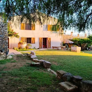 Casa rural La Masia Costa Brava -adults Only, Garrigás